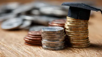 Grants vs Scholarships – What’s the Best Fit for You in 2026
