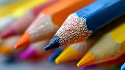 The Role of Assessments in E-Learning: Beyond Quizzes