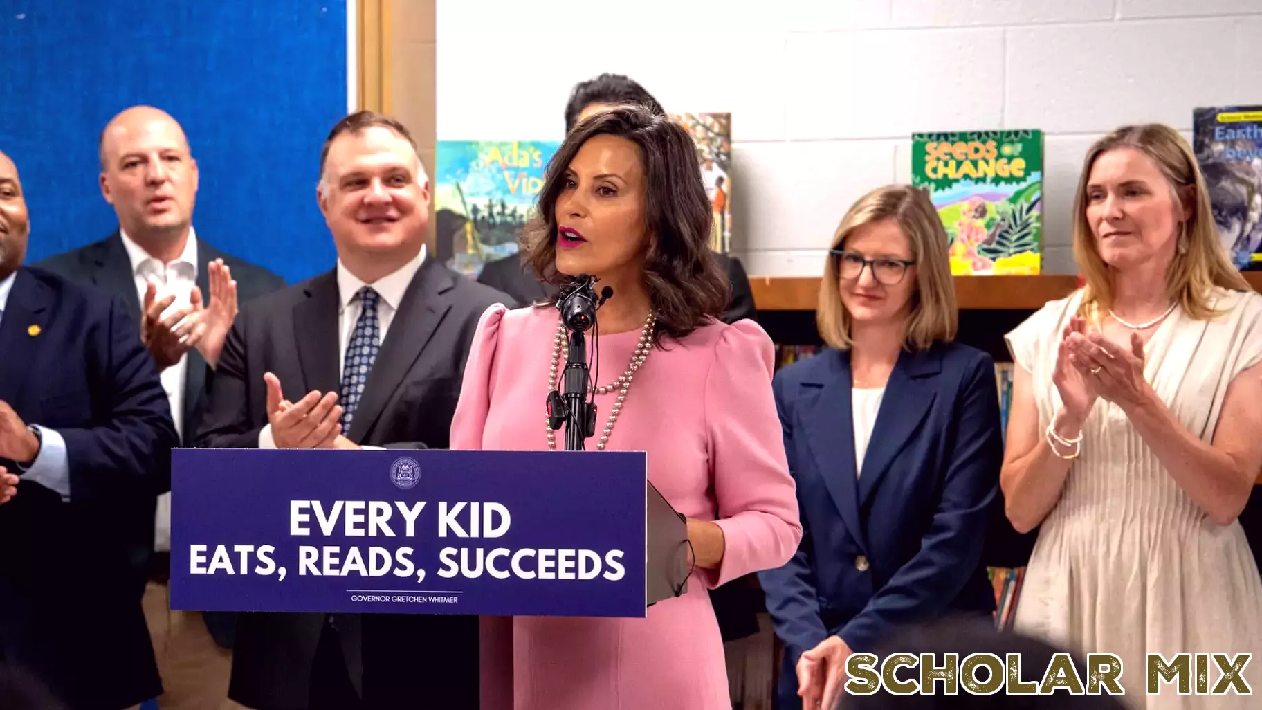 Whitmer makes ‘science of reading’ training mandatory for Michigan teachers
