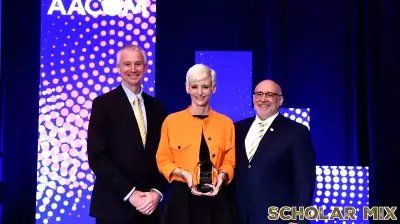 Dr. Natasha Bray Honored with Prestigious Leadership Award
