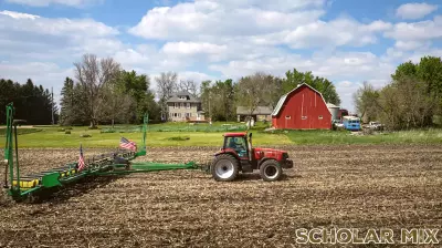 USDA would get more AI grants, research, farmer education under new Senate bill